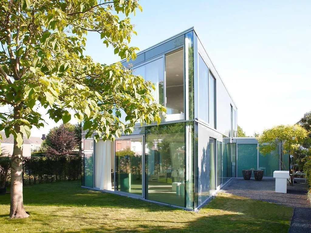 Landsted H-House Architectural Residence Maastricht