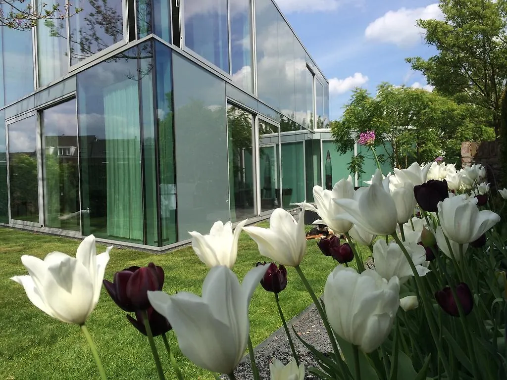 H-House Architectural Residence Maastricht Country house